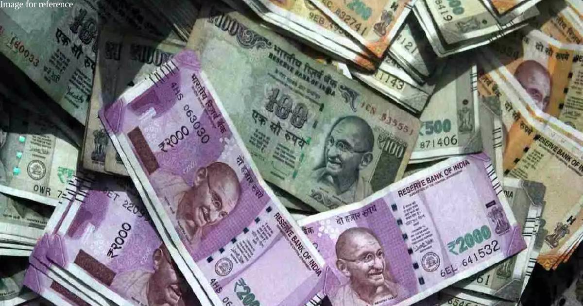 Rupee recovers substantially a day after hitting record low